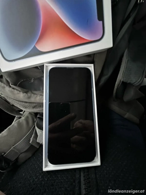 iphone 13 Blau Bild 2