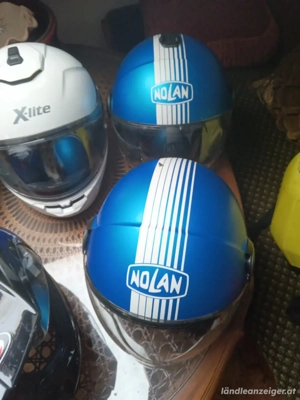 Sturzhelme & Tankrucksack ab 20 E  Bild 3