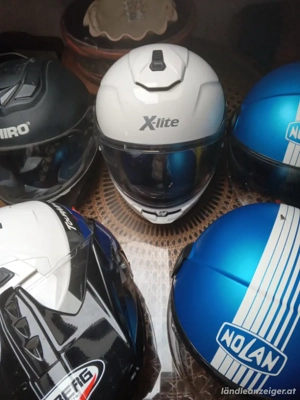 Sturzhelme & Tankrucksack ab 20 E  Bild 4