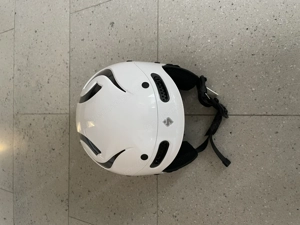 Skihelm mit Brille  Bild 3