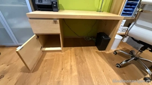 Schreibtisch Bild 2