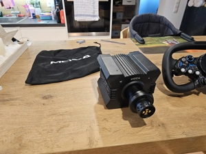 MOZA R12 v2 + CRP2 Pedale + Moza Vision GS Lenkrad