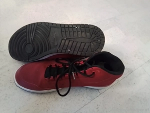 Nike Sneakers Bild 2