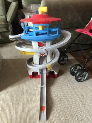 PAW Patrol Auto Rutsche Tower mit viel Spaß True Metal Bild 4