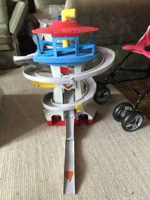PAW Patrol Auto Rutsche Tower mit viel Spaß True Metal