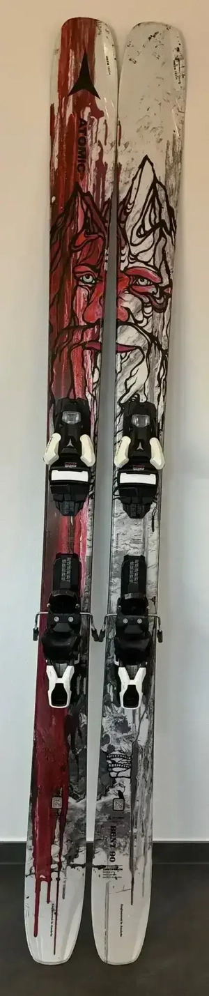 Atomic Bent 9   &  Strive R11 - Twin Tips - Freestyle