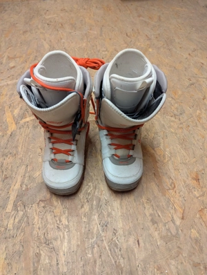 gebrauchtes Snowboard Burton 137cm mit Bindung Atomic Bild 4