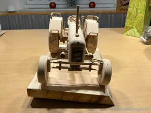 Oldtimermodel Steyr 180a Bild 3