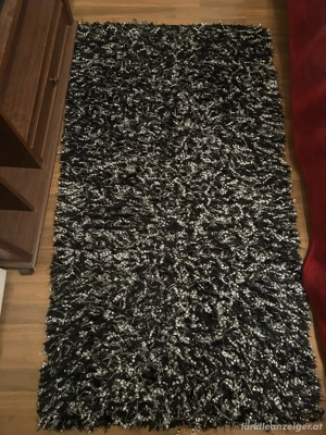 boxspringbett, kleiderschrank und teppich Bild 3