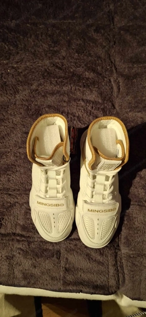 box schuhe nagelneu Bild 2