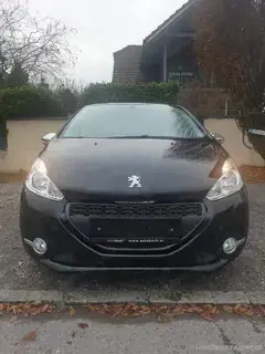 Peugeot 208 Bild 9