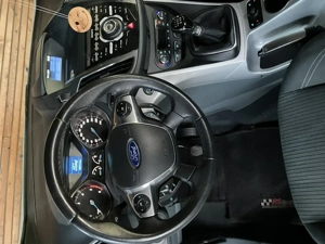 Ford Grand C-Max Bild 8