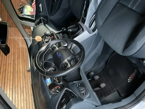 Ford Grand C-Max Bild 7