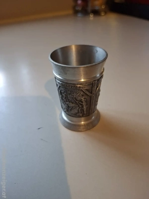 Diverse Perserteppiche, Zinn und Bilder abzugeben Bild 6