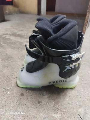 Verschenke Kinderschischuhe