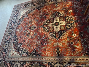 Diverse Perserteppiche, Zinn und Bilder abzugeben