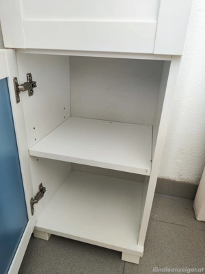 Bettgestell 140x200 ohne Matratze mit Nachtkästle Bild 4