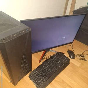 Gaming PC+Monitor+Zubehör!!!! Bild 2