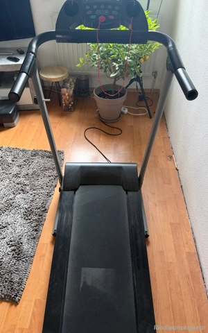 Laufband zu verkaufen Bild 2