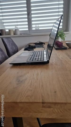 Laptop XMG Schenker Bild 3