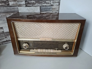 Röhrenradio       Bild 2