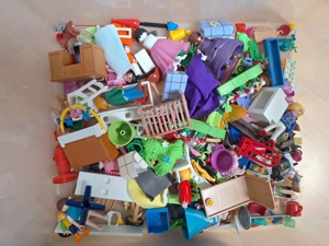 Playmobilhaus mit Zubehör  Bild 3