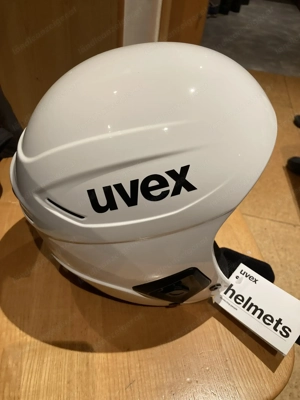 Uvex Race+Helm mit FIS Norm