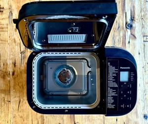 PANASONIC SD-YR 2550 SXE (Brotbackautomat, Edelstahl-Optik) Bild 3