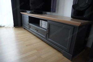 Eleganter Lowboard Bild 3