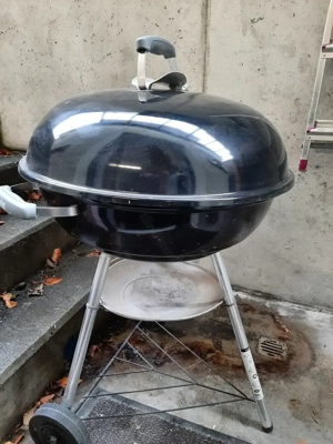 Kugelgrill Holzkohle Weber  Bild 3