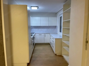 Helle, sonnige 3,5 Zimmer Wohnung Bild 7