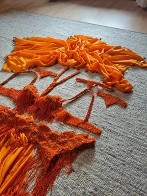  Bauchtanzkleid orangfarbig Bild 2