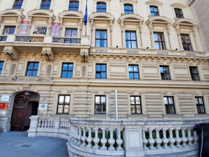 Alles, was Sie für Ihr Unternehmenswachstum brauchen   in Spaces Schwarzenbergplatz Bild 4