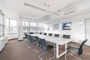 Arbeitsort, Treffpunkt oder Teamspace   alles unter einem Dach in Regus Bahnhof Bild 2