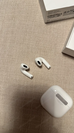 Apple AirPods 4 unbenutzt Bild 4