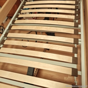 Elektrisches Pflegebett  Bild 6