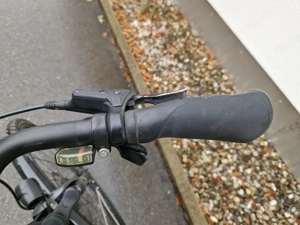 Gepflegtes Triumph E-Bike (53 cm) Bild 9