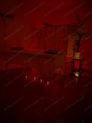 NEUERÖFFNUNG IM JÄNNER   TANTRA FÜR MÄNNER - Raum für, Präsenz & Erwachen der Lebensenergie