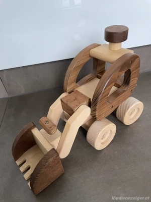 Spielzeug Radlader Holz Bild 2