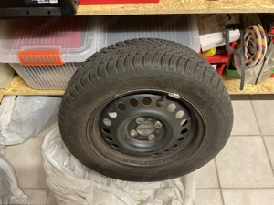 Winterreifen wie Neu, nur 2 Monate damit gefahren! Bild 2