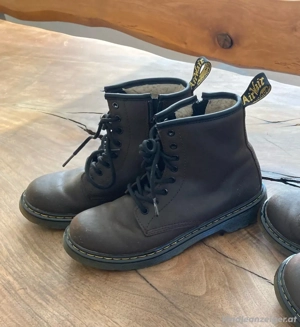 Dr Martens Winterstiefel, Winterschuhe 34 Bild 2