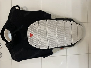 Rückenprotektor  Bild 2