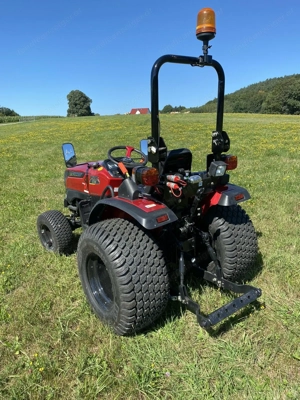 Traktor SOLIS 26 Schlepper Allrad StVZO Kleintraktor Rasenmäher Bild 2