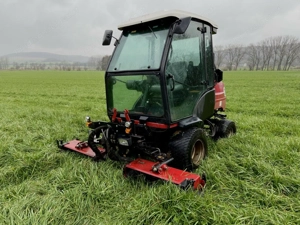 Toro Spindelmäher 4WD Klimaanlage Großflächenmäher Aufsitzmäher