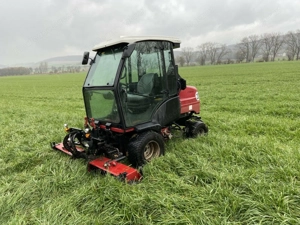 Toro Spindelmäher 4WD Klimaanlage Großflächenmäher Aufsitzmäher Bild 8