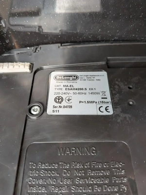 Delonghi Kaffee Vollautomat ESAM 4200S Bild 2