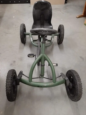 Berg Buddy Jeep Junior Bild 2