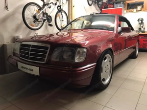Mercedes-Benz E 200 Cabrio