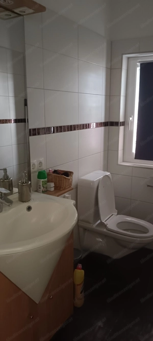 Vermiete Schöne 2 Zimmerwohnung Bild 3