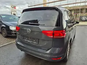 Volkswagen Touran Bild 13